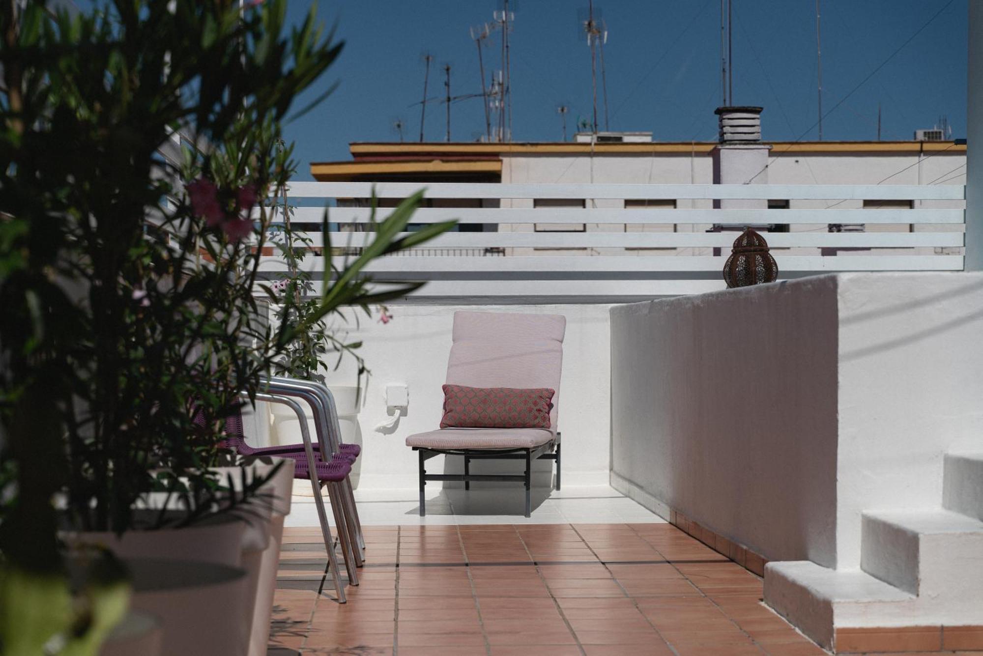 The Artist'S House With Private Pool Apartment Sevilla Bagian luar foto